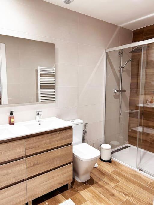 טלברה דה לה ריינה Apartamento De Cuatro Habitaciones En Talavera מראה חיצוני תמונה